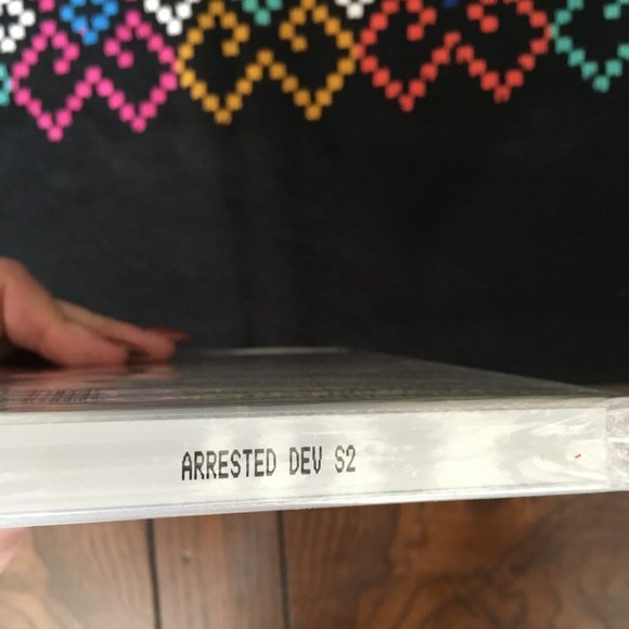 NEW Arrested Development Season 2 - Picture 4 of 4